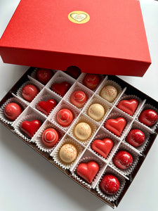 24 Chocolate Valentines Selection Box