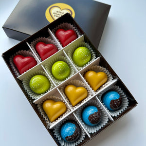 12 Chocolate Luxury Selection Box