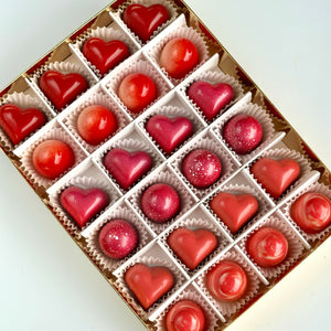 24 Chocolate Valentines Luxury Selection Box