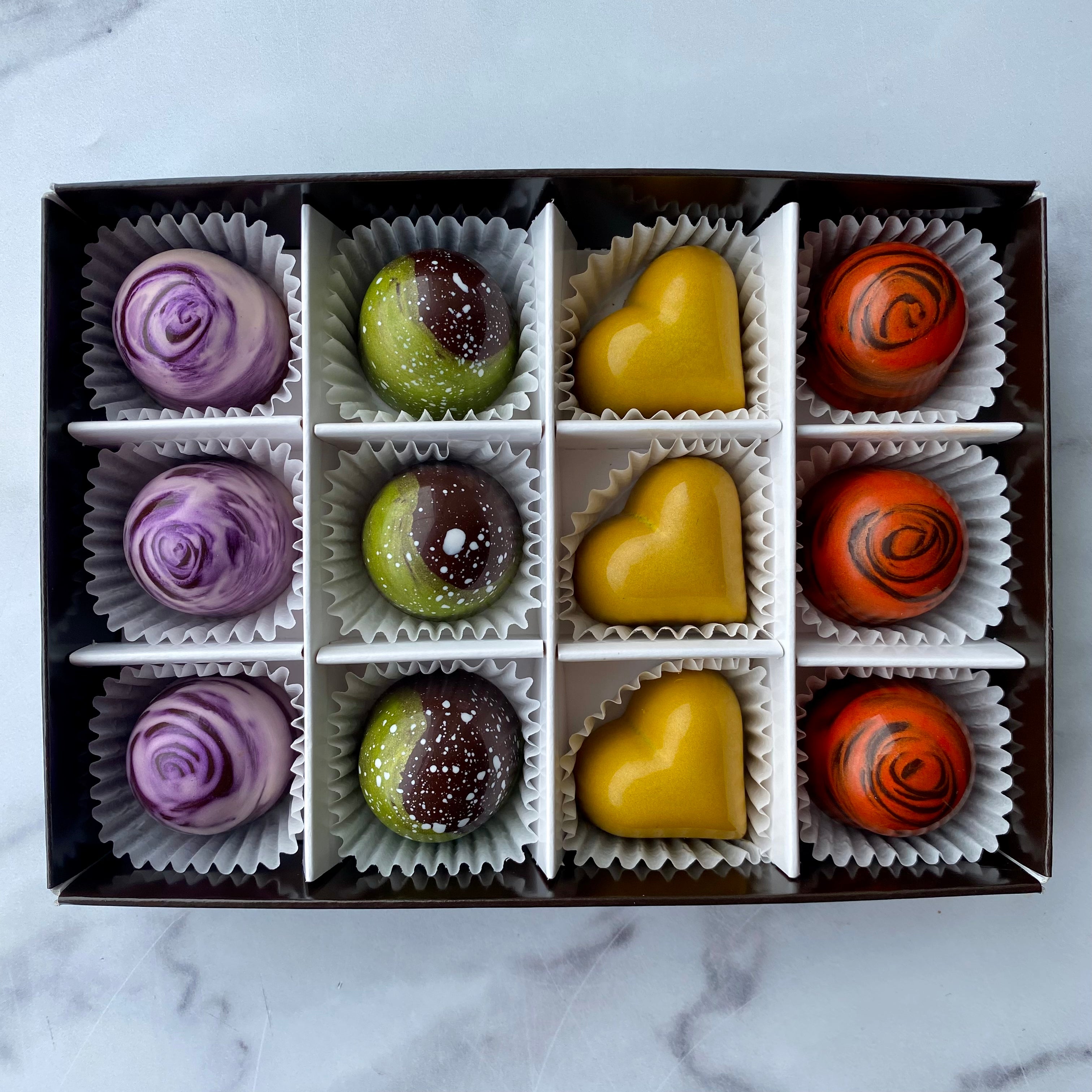 12 Chocolate Selection Box