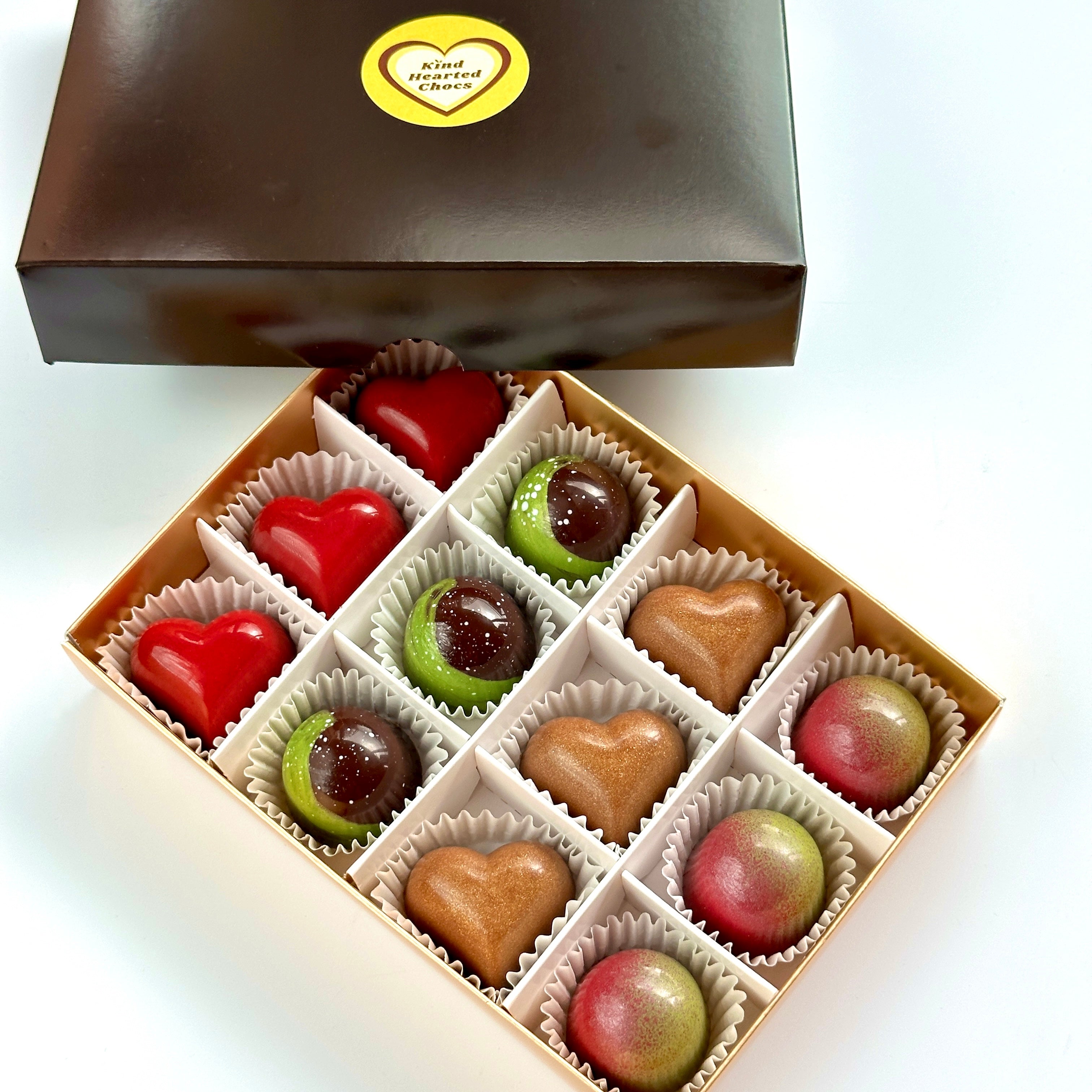 12 Chocolate Luxury Selection Box